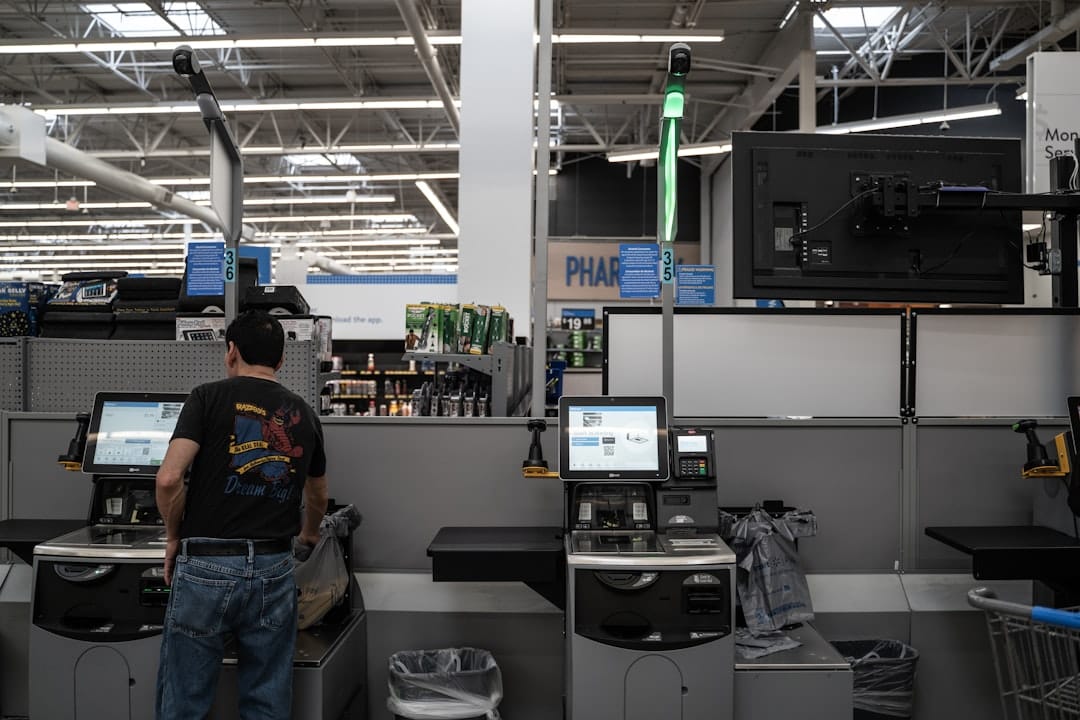 Case Study: Moveworks – Per-User Pricing for Autonomous Support.