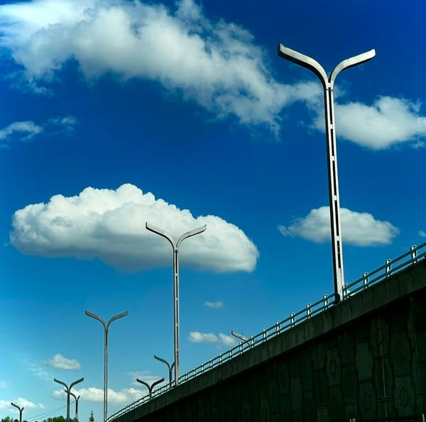 AI pricing for hybrid cloud, sovereign cloud, and private cloud deployments